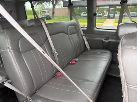 2017 Chevrolet Express LS 3500