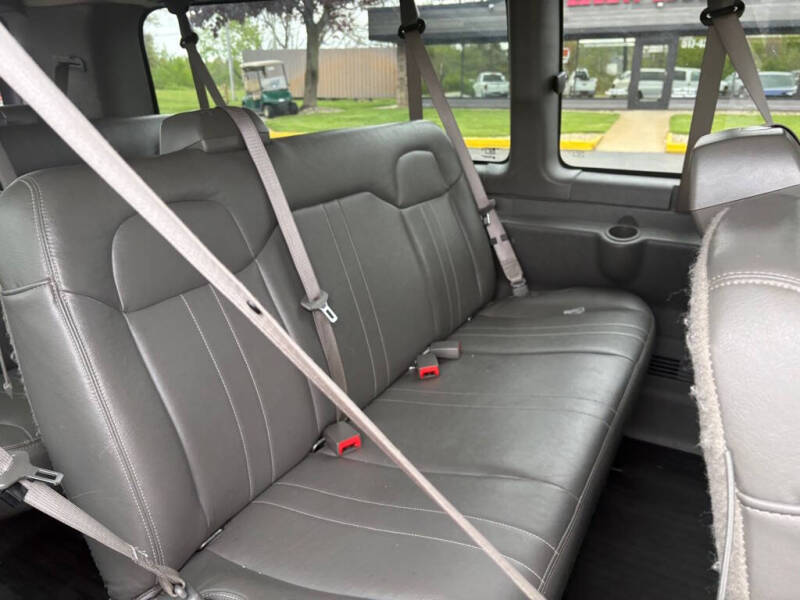 2017 Chevrolet Express LS 3500