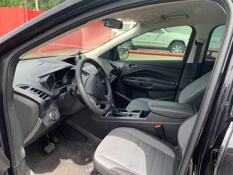 2019 Ford Escape S