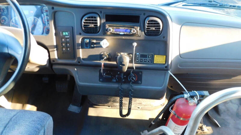 2013 Freightliner B2 Chassis