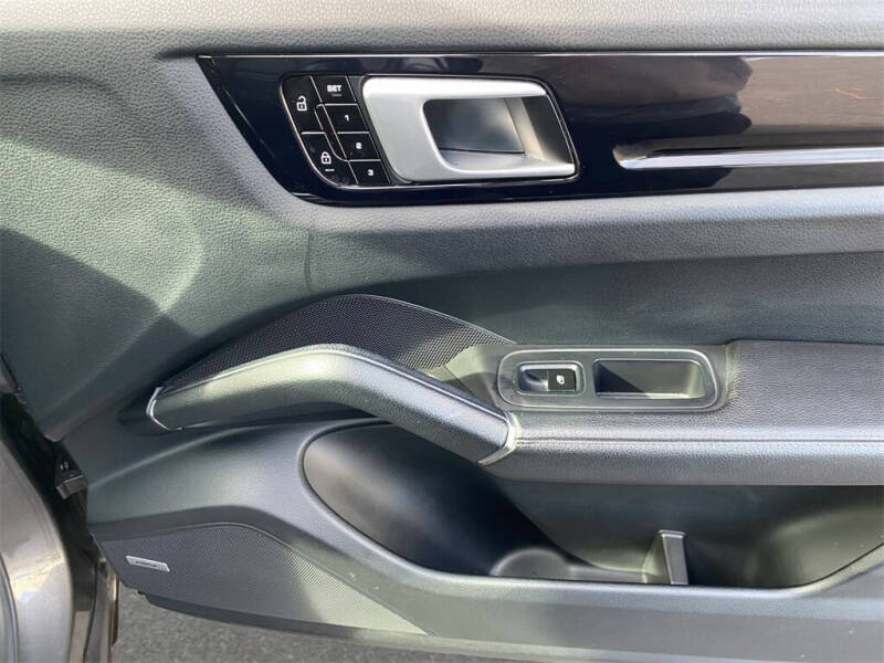 2019 Porsche Cayenne S