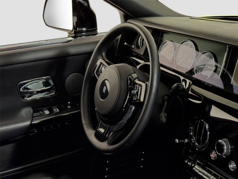 2019 Rolls-Royce Phantom