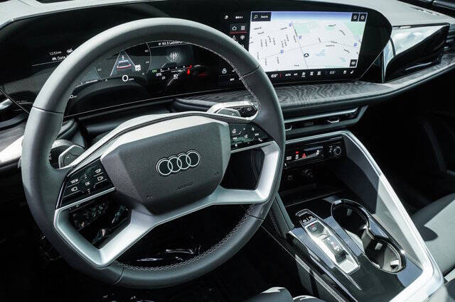 2025 Audi Q5 quattro Premium Plus TFSI