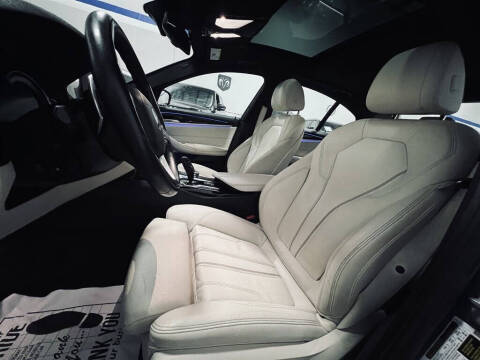 2019 BMW 5 Series 530i