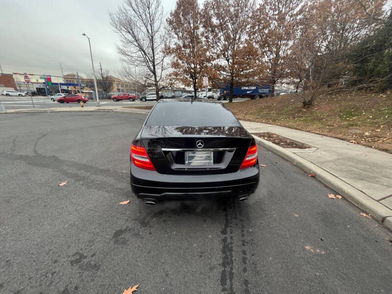 2013 Mercedes-Benz C-Class C 300 Luxury 4MATIC