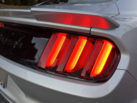 2015 Ford Mustang V6