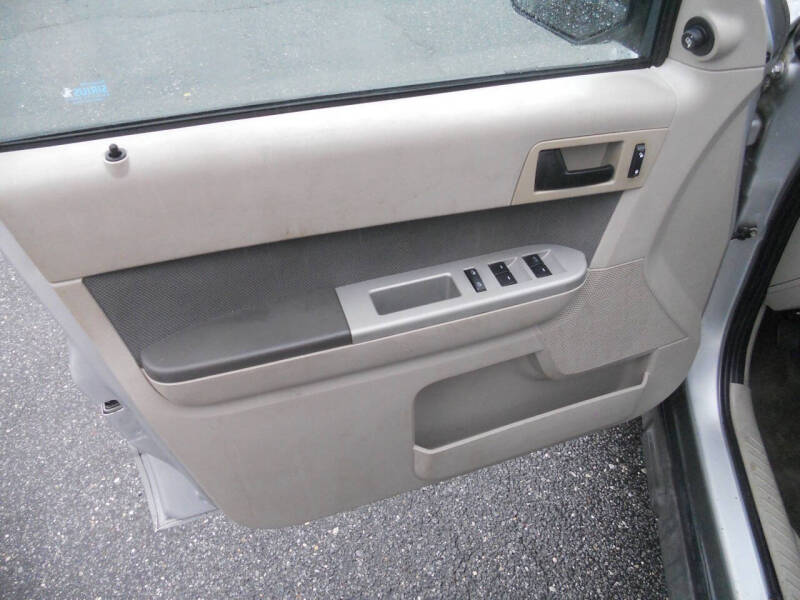 2009 Ford Escape XLT