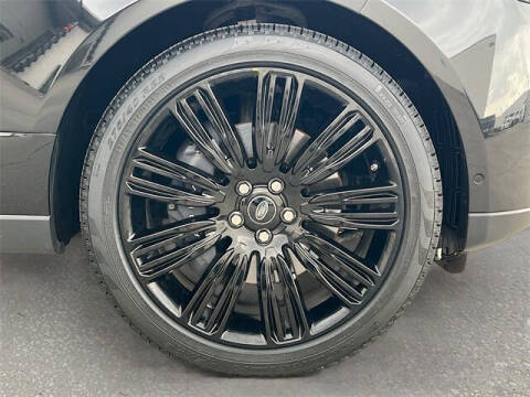 2021 Land Rover Range Rover P525 HSE Westminster Edition