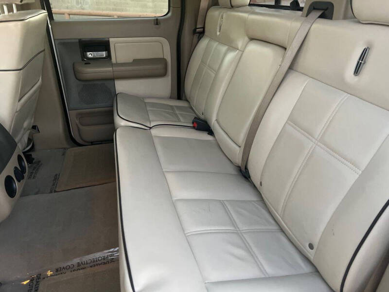 2008 Lincoln Mark LT