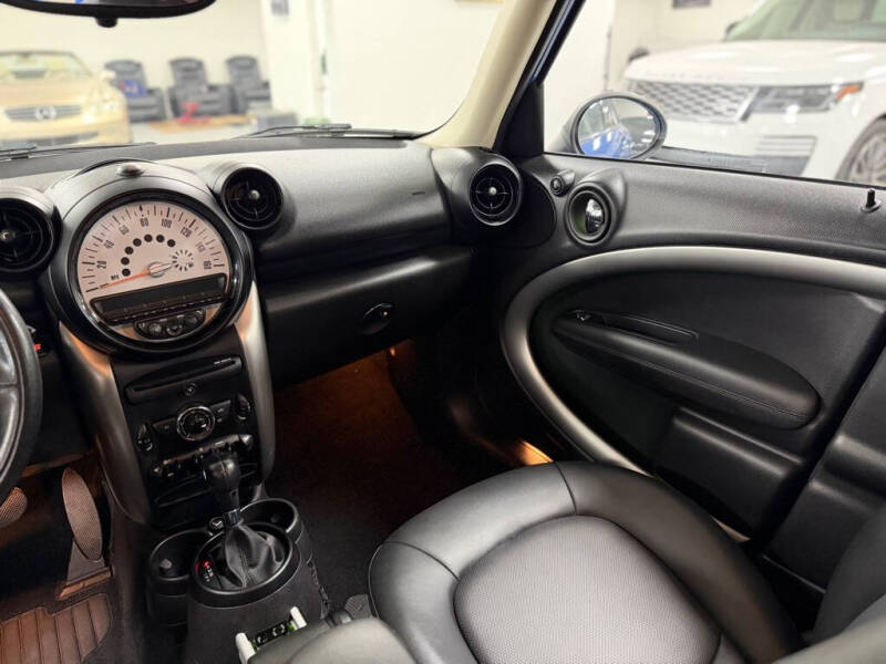 2014 MINI Countryman Cooper