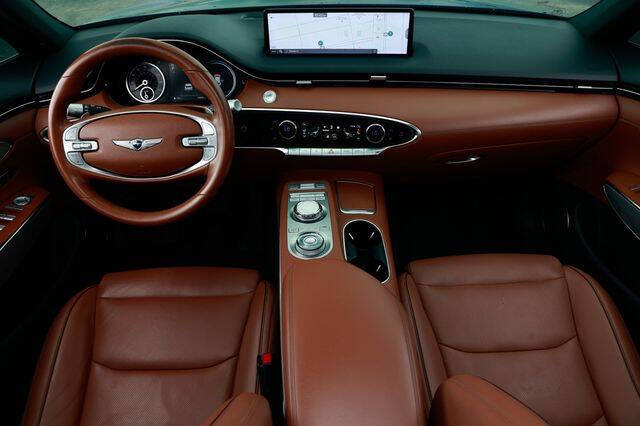 2022 Genesis GV70 2.5T Standard