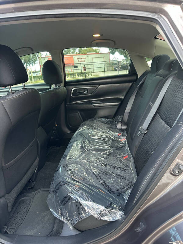 2017 Nissan Altima 2.5 SV