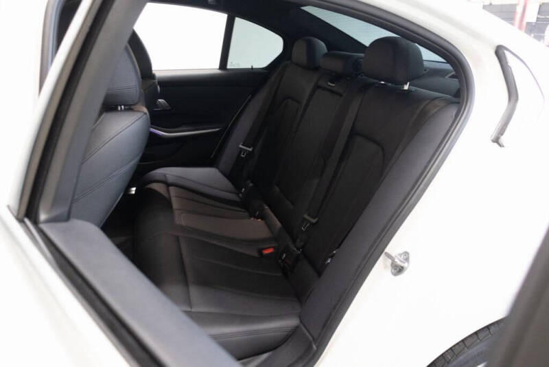 2021 BMW 3 Series 330i