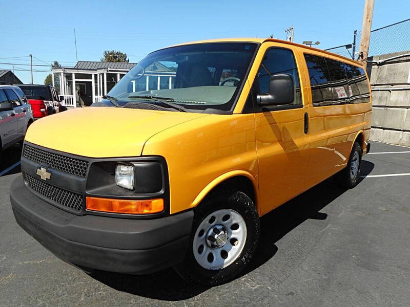 2010 Chevrolet Express LS 1500