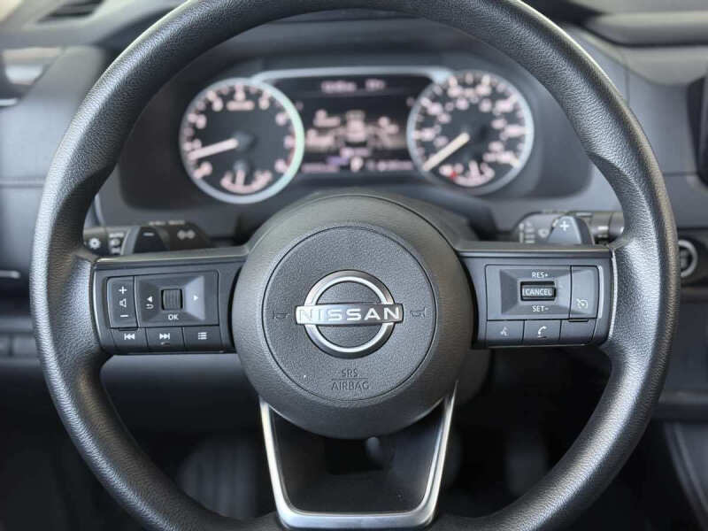 2024 Nissan Pathfinder S