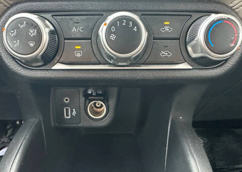 2020 Nissan Versa SV