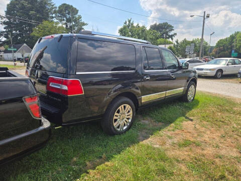 2012 Lincoln Navigator L
