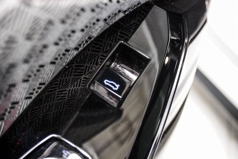 2023 BMW 7 Series 760i xDrive