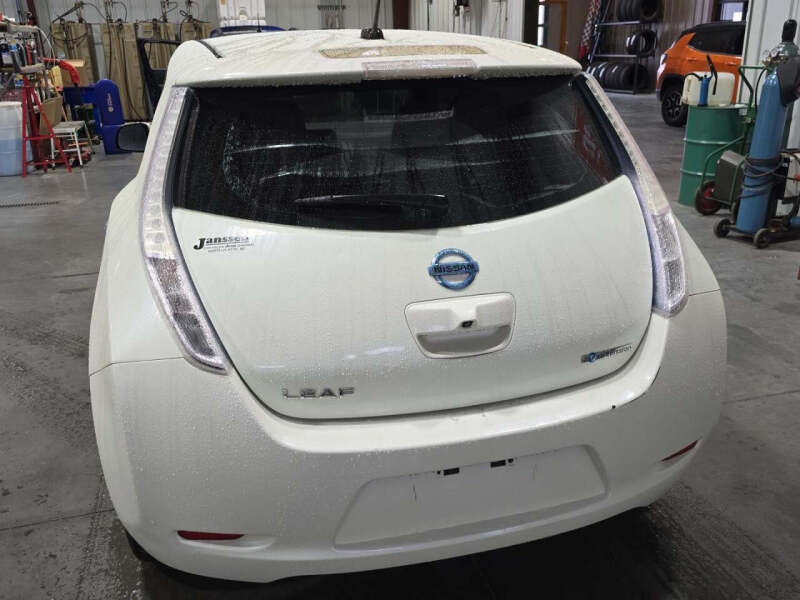 2012 Nissan LEAF SL