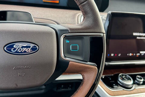 2025 Ford Expedition King Ranch