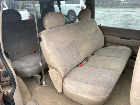 2003 Chevrolet Astro LT