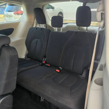 2017 Chrysler Pacifica Touring