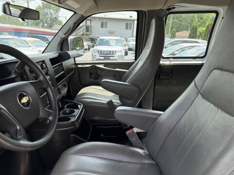 2015 Chevrolet Express 2500