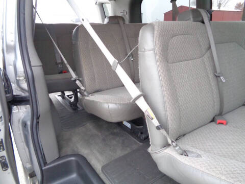 2017 GMC Savana LT 3500