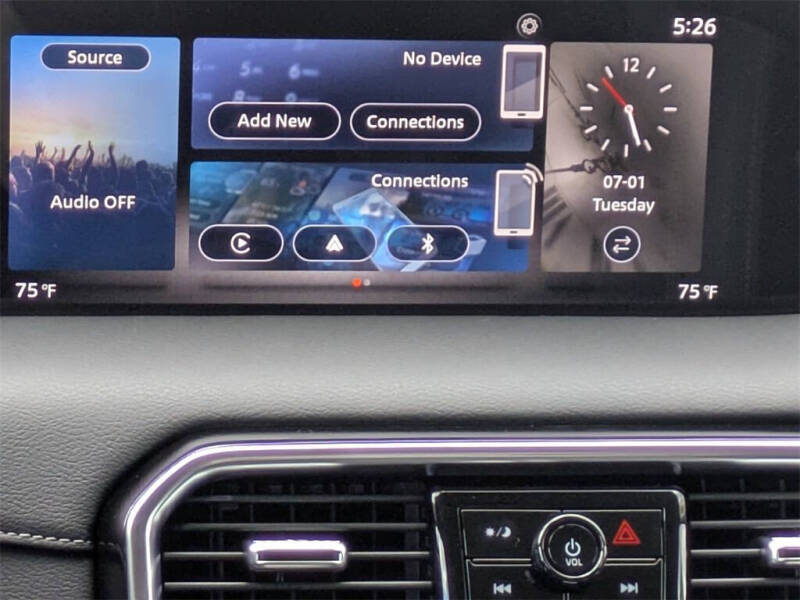 2025 Nissan Armada SV