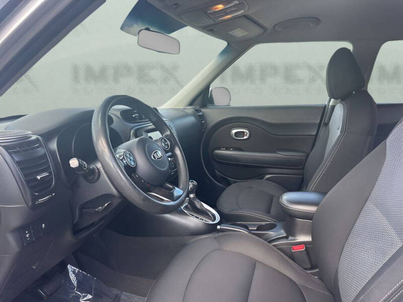 2019 Kia Soul +