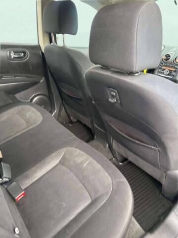 2011 Nissan Rogue S