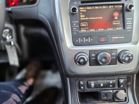 2015 GMC Acadia SLE-2