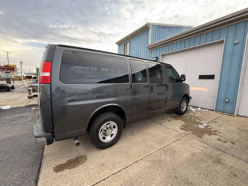2016 Chevrolet Express LT 3500