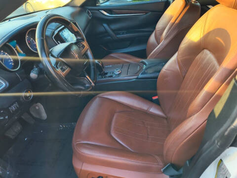 2017 Maserati Ghibli