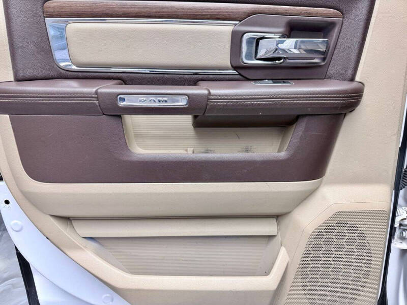 2015 RAM 3500 Laramie