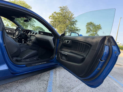 2017 Ford Mustang GT Premium