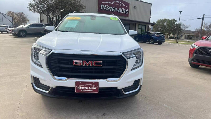 2022 GMC Terrain SLE photo 12