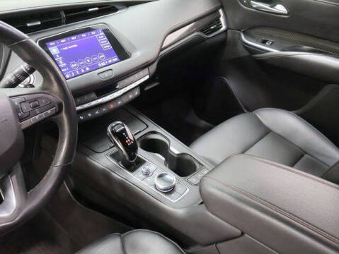 2022 Cadillac XT4 Sport