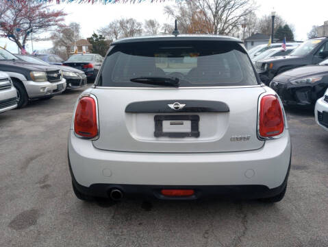 2016 MINI Hardtop 2 Door Cooper