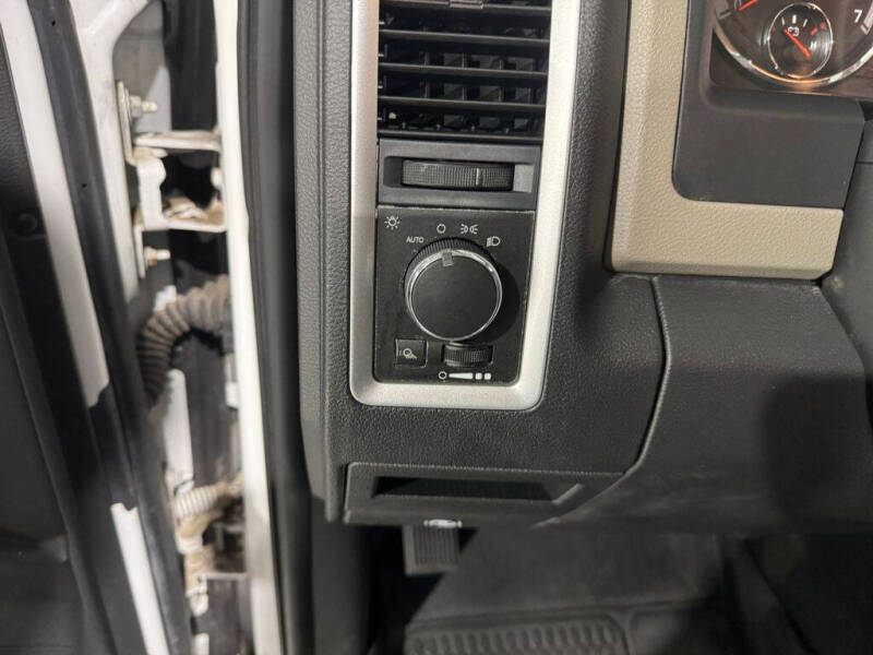 2011 RAM 1500 SLT