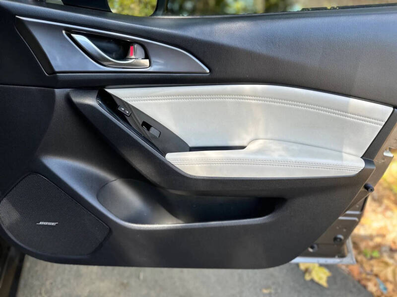 2018 Mazda MAZDA3 Grand Touring