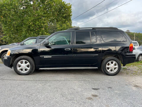 2004 GMC Envoy XL for sale at Auto Warehouse in Poughkeepsie NY