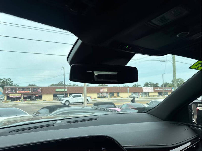 2023 Cadillac Escalade Luxury