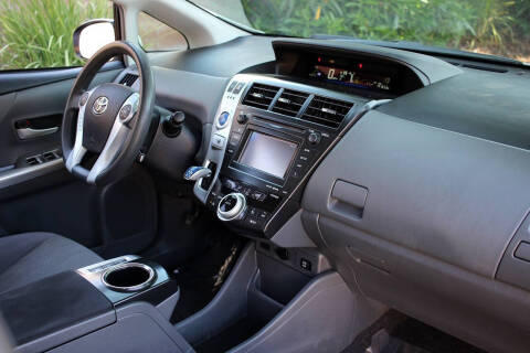 2012 Toyota Prius v Three
