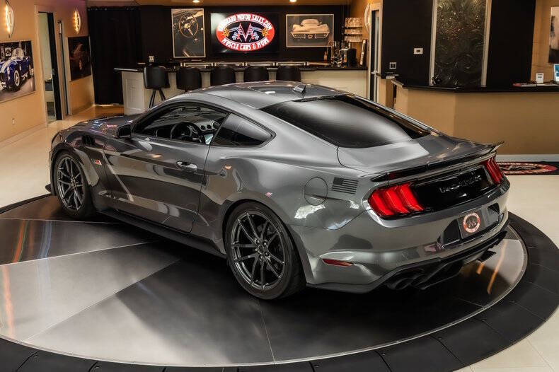 2021 Ford Mustang