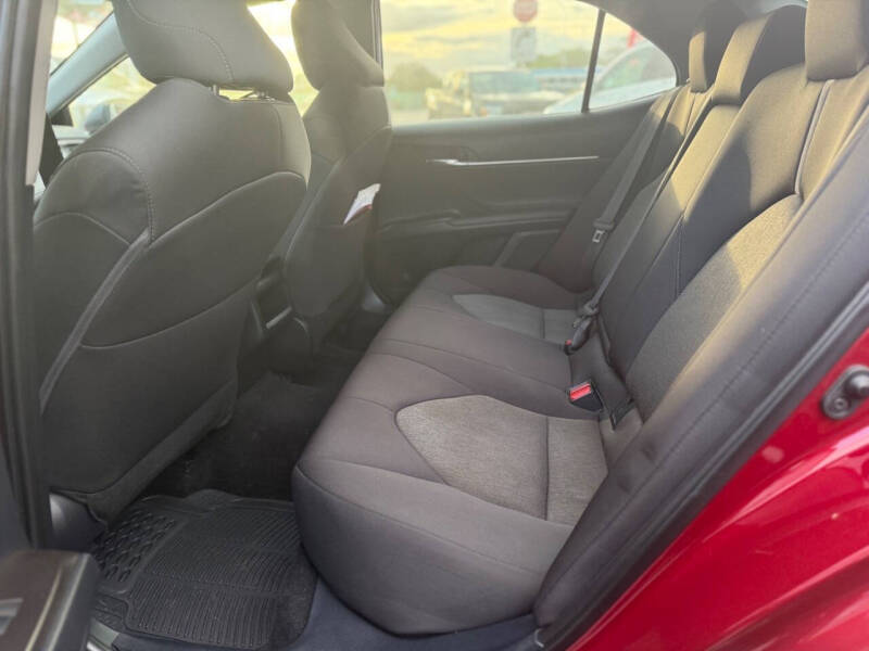 2022 Toyota Camry LE