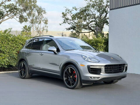 2017 Porsche Cayenne Turbo
