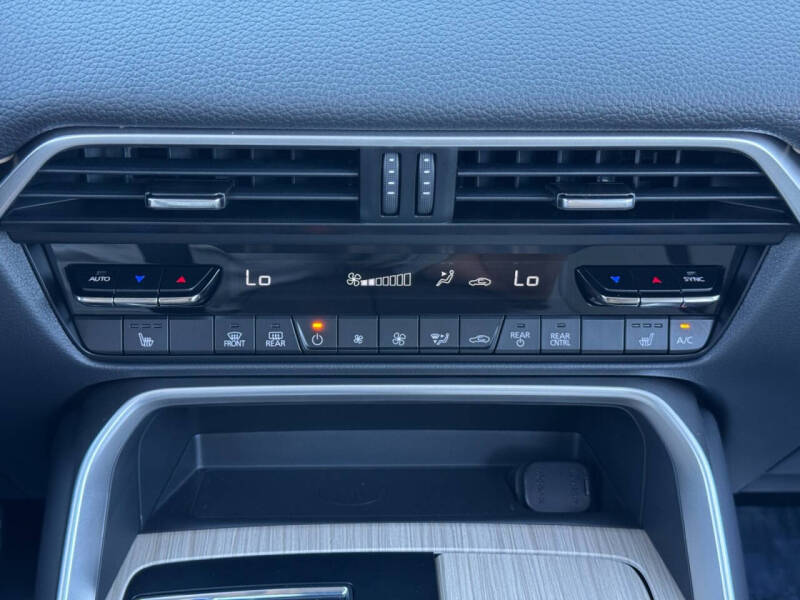 2025 Mazda CX-90 Plug-in Hybrid Preferred