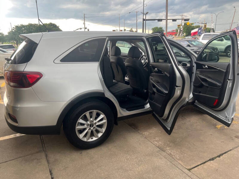 2020 Kia Sorento L