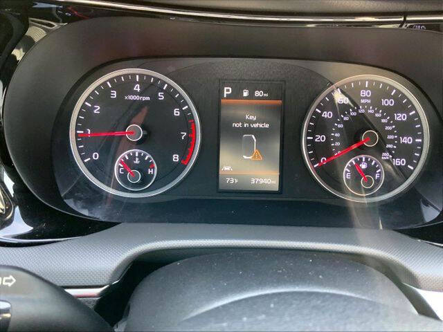 2023 Kia K5